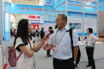 省huagong-beng
参加第六届哈科会并签署科技合作协议