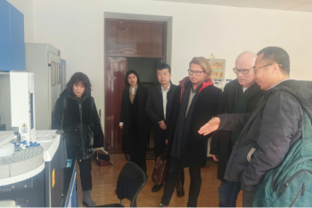 德国爱普思乐公司赴huagong-beng
技术交流